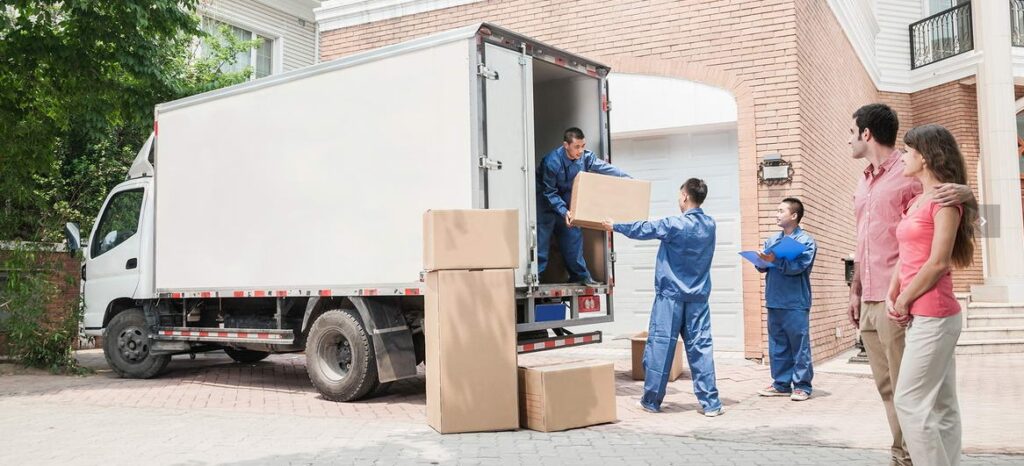 3 Ton medium size pickup truck in Dubai 